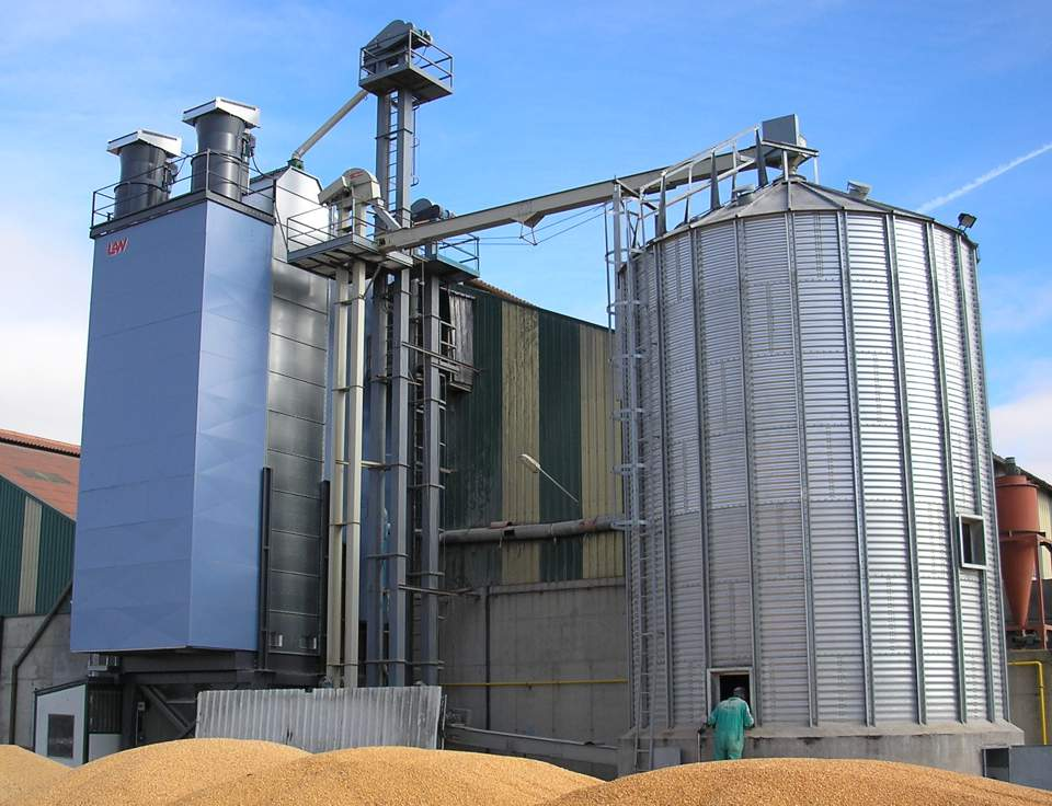 grain dryer